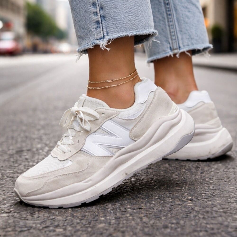 New‎ Balance 57/40 White Suede Chunky Retro Casual Lifestyle Sneakers